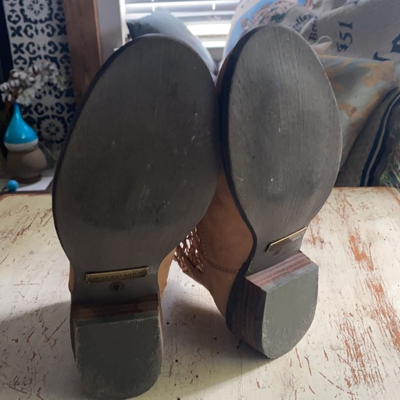 Very Volatile Stevie Woman Tan Ankle Boots size 6 - Picture 3 of 10